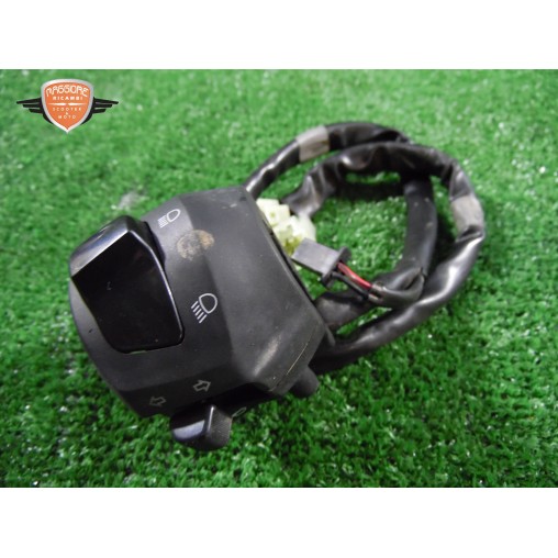 Interruptor izquierdo Yamaha MT 125 ABS 2015 2016