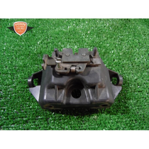 Opening saddle unlock Piaggio Vespa GTS 250 2005 2006