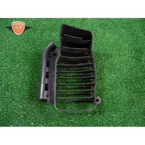 Left radiator protection Piaggio Vespa GTS 250 2005 2006 Left radiator protection Piaggio Vespa GTS 250 2005 2006