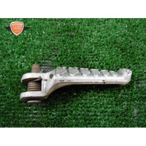 Reposapiés delantero derecho Aprilia Tuono 1000 2003 2004
