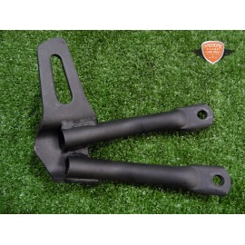 Supporto poggiapiede posteriore sinistro Yamaha MT-03 2006 2014