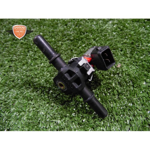 Injector Piaggio X9 500 2000 2002