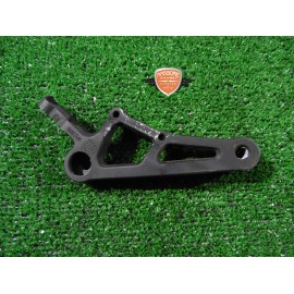 Supporto poggiapiedi anteriore destra Benelli Tornado TNT 899 Naked TRE 2008 2011