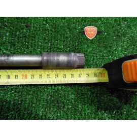 Front wheel pin Suzuki Burgman 400 2001 2004