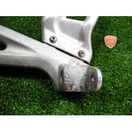 Unterstützung der Plattform auf der linken Rückseite Ducati S2R 800 2004 2007