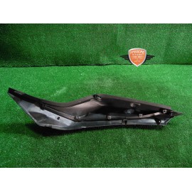 Cárcasa carenado codón derecho Benelli BN 302 2014 2016