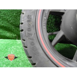 Girar el círculo trasero Benelli TNT 125 2018 2020
