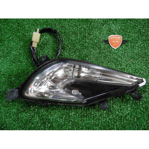 Feu clignotant arriere droite Benelli TNT 125 2018 2020
