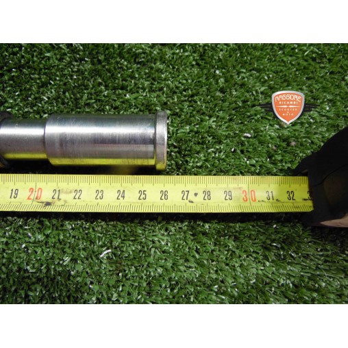 Front wheel pin Benelli Leoncino 500 ABS 2017 2020