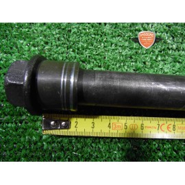 Rear wheel pin Benelli BN 302 2017