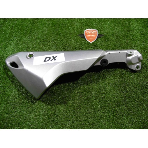 Coque avant droite Honda Crosstourer 1200 2014