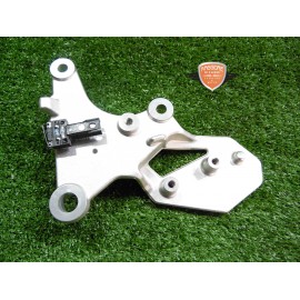 Soutien du pied avant droit BMW R nine T 1200 2021 2022