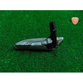 Reposapiés izquierdo Piaggio Liberty 50 2018 2020