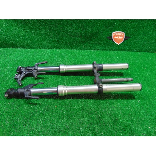 Tubo deslizante puente horquilla inferior Honda CB 300 R 2018 2019
