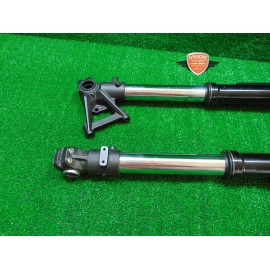 Tube fourche pontet de fourche inférieur Ducati Scrambler 800 Desert Sled 2021 2022