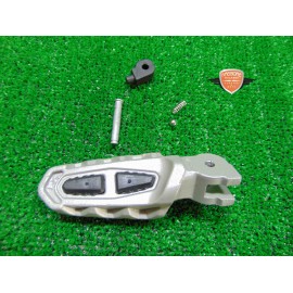 Respaldo izquierdo Ducati Scrambler 800 Desert Sled 2021 2022
