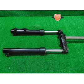 Tube fourche pontet de fourche inférieur SYM Symphony 200 ST CBS 2015 2017