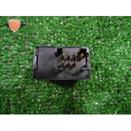 Relé luz intermit Suzuki GSR 750 2010 2015