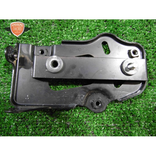 Soutien de régulateur de tension Suzuki GSR 750 2010 2015