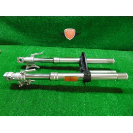 Tubo deslizante puente horquilla inferior Benelli TRK 251 2019 2020