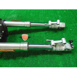 Tube fourche pontet de fourche inférieur Benelli TRK 251 2019 2020