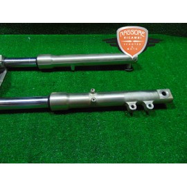 Fork slider lower fork cross brace Suzuki LS 650 Savage 1993 1998