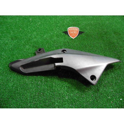 Soutien arrière droit du repose pieds Honda SW-T 400 2009 2016