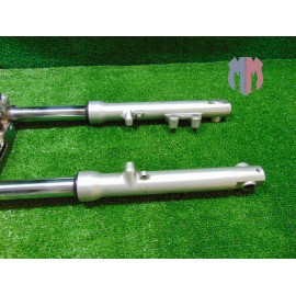 Tube fourche pontet de fourche inférieur Suzuki Intruder VL 250 LC 1999 2004