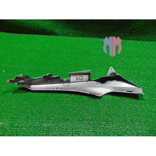 Coque codon droit Honda NC 700 X DCT ABS 2012 2013
