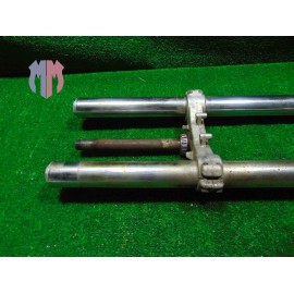 Tube fourche pontet de fourche inférieur Aprilia Pegaso 650 1991 1996