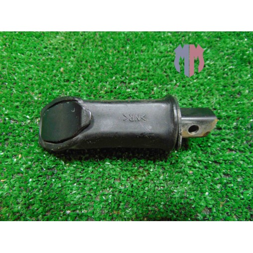 Soporte estribo reposapiés trasero derecho Suzuki V-Strom XT 1050 2020 2023