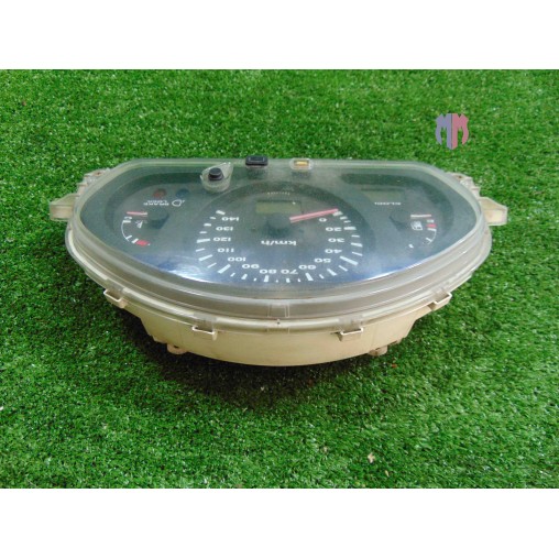 Dashboard Instrumentation Suzuki Burgman 250 2001 2003