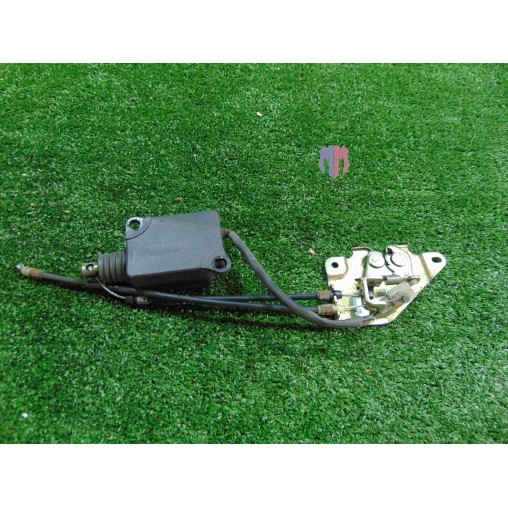 Déverrouillage de selle d’ouverture SYM Joymax 250 2005 2006
