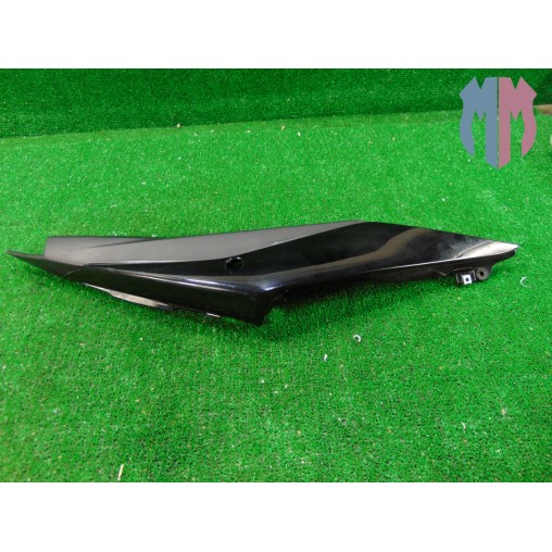 Coque à aile gauche Yamaha YZF R3 2021 2024