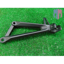 Pedana poggiapiedi posteriore destra Yamaha YZF R3 2021 2024