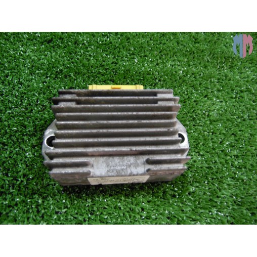 Regulador de tensión Piaggio Vespa 125 ET 4 2002 2006
