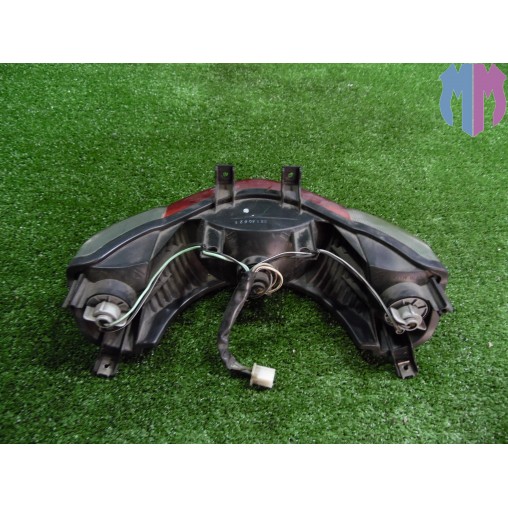 Luz trasera Suzuki Sixteen 150 2007 2014