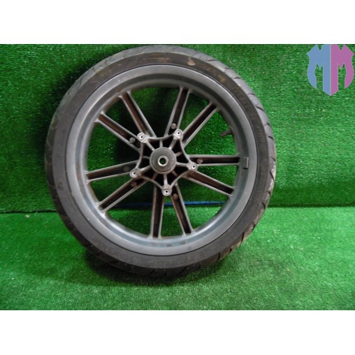Drehen der vorderen Felge Piaggio Carnaby 125 2007 2011