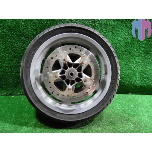Drehen der vorderen Felge Piaggio Carnaby 125 2007 2011