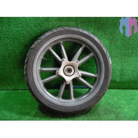 Drehen der vorderen Felge Piaggio Carnaby 125 2007 2011
