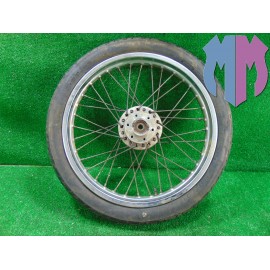 Drehen der vorderen Felge Suzuki TU 250 X 1997 2003