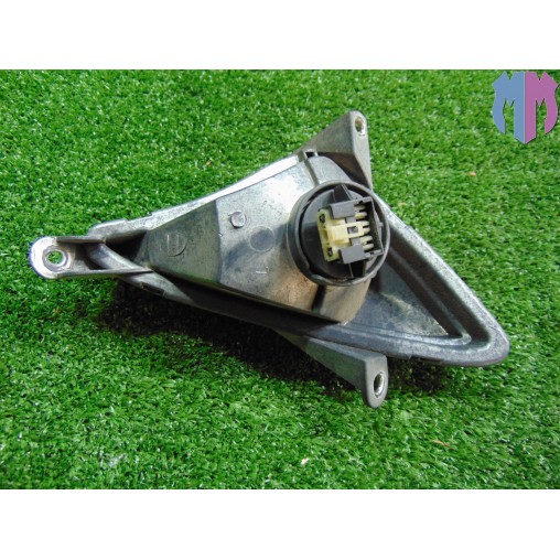 Front left turn indicator Yamaha T-Max 500 2004 2007