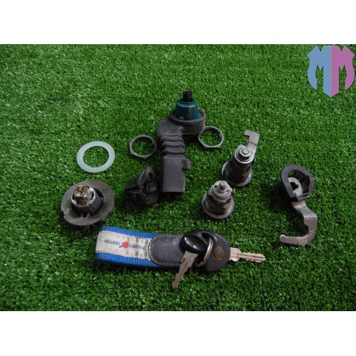 Keys kit Piaggio Hexagon GTX 180 1998 2001