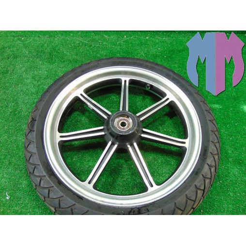 Girar la llanta delantera Triumph Bonneville 800 2002 2007