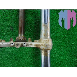 Tubo deslizante puente horquilla inferior Kawasaki ZR-7 1999 2004