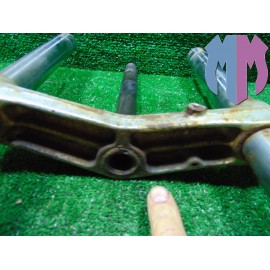 Fork slider lower fork cross brace Yamaha TW 200 1993 1997