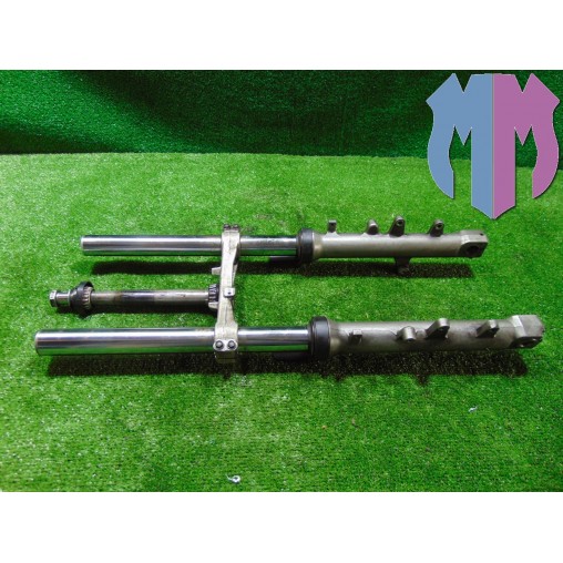 Fork slider lower fork cross brace Suzuki Burgman 650 EXECUTIVE 2006 2012