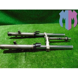 Fork slider lower fork cross brace Suzuki Burgman 650 EXECUTIVE 2006 2012