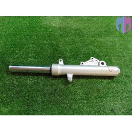 Tallo de horquilla derecho Malaguti Madison 125